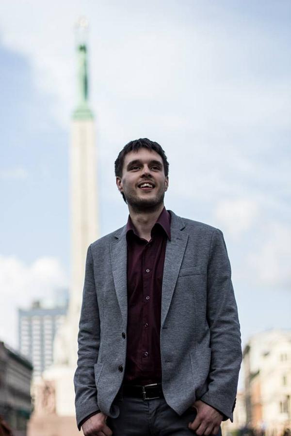 UniSouthDenmark's tweet image. Teimur was drawn 2 #SDU at a #StudyFair in #Latvia. Keep an eye out for the next one near you. on.fb.me/IKD1nG