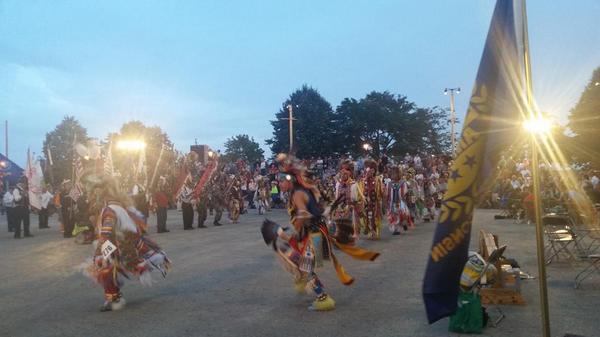 DrkSknRezGuy's tweet photo. #ImSoRez #NDNsummer #Milwaukee #NDNup #NotHalfbreedImaHybrid http://t.co/hm92cw2nnJ