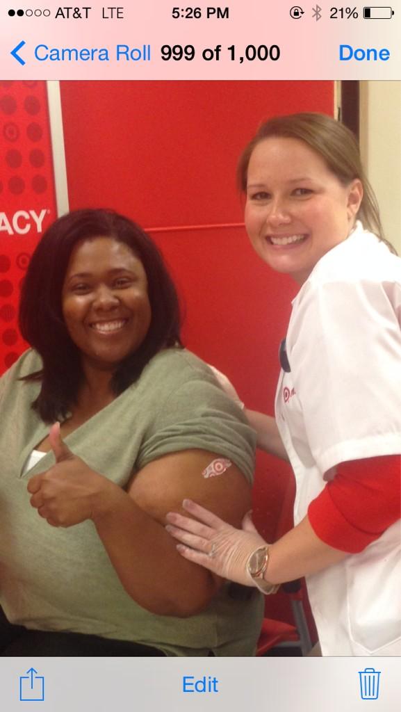 Recruiter Lisa Weathersby rockin' the flu shot! <a href="/LisaAtTarget/">Lisa Weathersby</a> <a href="/brigedev/">Brigette Deville</a> #G391FLUzapalooza