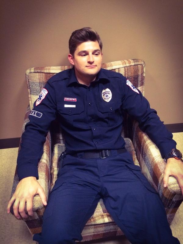 J_Surf76's tweet image. Behind the scenes on Sirens season 2 #USA #sirensseason2 #sirensusa #setlife