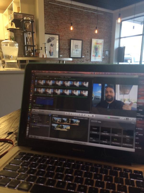 IamHansOliver's tweet photo. Wrapping up the day at @MugsCafeArgenta with a little video editing. #digitallife #digitalmarketing http://t.co/QWRHFFeuPF