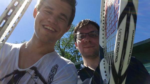 Magnus Carlsen on X: In the last year I have come to really enjoy playing  padel tennis. So when I got the chance to learn from the best I was  thrilled! Met