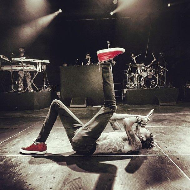HAPPY BIRTHDAY.... Wiz khalifa  