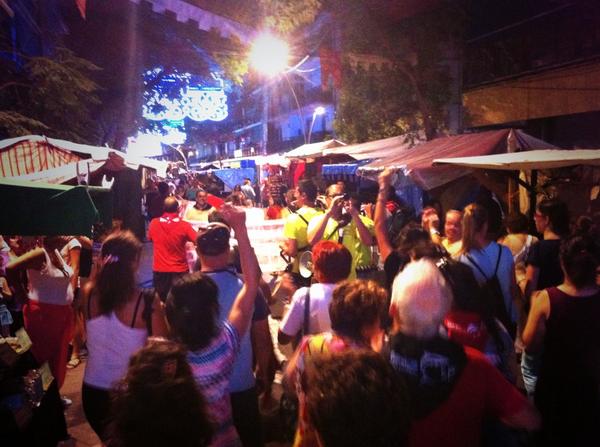 fiestasalcorcon's tweet photo. Todo ha sido fruto de propuestas de las vecinas para hacer estas Fiestas Populares y Alternativas 2014 #Alcorcon http://t.co/WF77N8kQLI