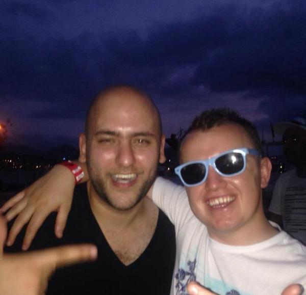 NickyAPatrick's tweet photo. @alyandfila this time 6 weeks ago on the driftwood boat party! Big fadi loves the scottish!! #HereWeFuckingo http://t.co/30jedccN7b