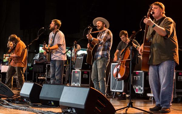 BLC_photography's tweet photo. . @tbtduluth @riverbendpnc @ORThrowdown Trampled by Turtles - Ohio River Throwdown  Gallery: http://t.co/qQfKXgoT8Y http://t.co/LTAZJ88UrL