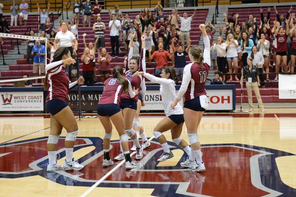 LoyolaMarymount's tweet image. . @LMU_Volleyball is on-fire w/ a perfect 6-0 record! Catch the Lions at Gersten this Fri. (7pm) &amp;amp; Sat. (12:30pm)