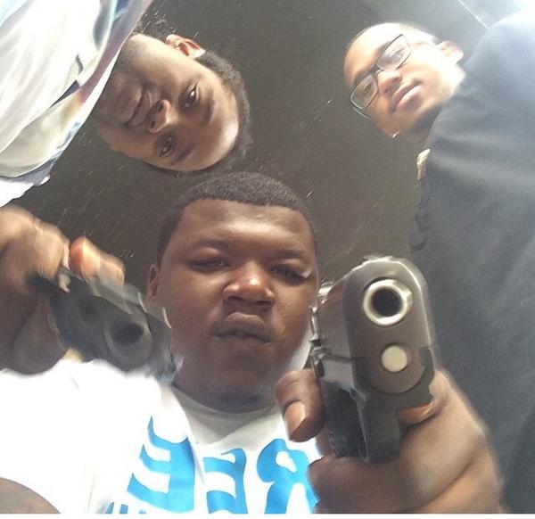 basedJugo's tweet image. When Chicago niggas get sub tweeted