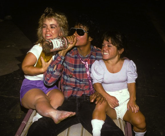 ThatsHistory's tweet photo. Michael Jackson http://t.co/KDoQJogVCN