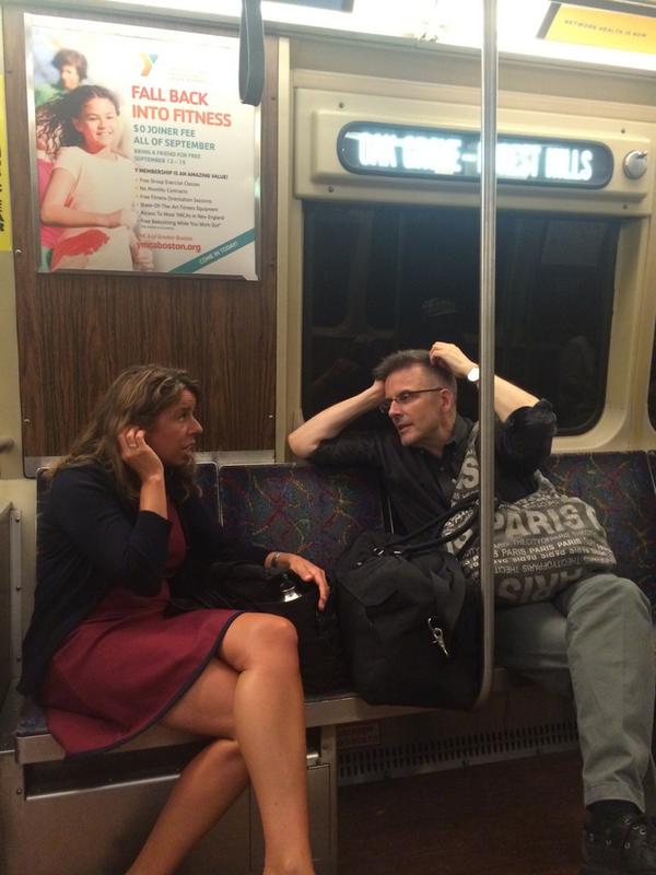 WiseLatinaBR's tweet image. Look how comfortable these 2 are. The orange line is their living room! #mbta #orangelineproblems