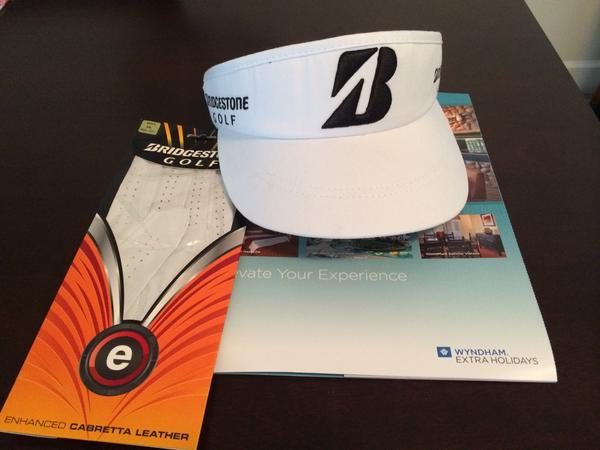 DatDudeKR's tweet photo. Thanks @ExtraHolidays for the sweet visor and glove from the #SnedSwag contest! Both fit great! #SnedSweeps http://t.co/ICVPHb5JOV