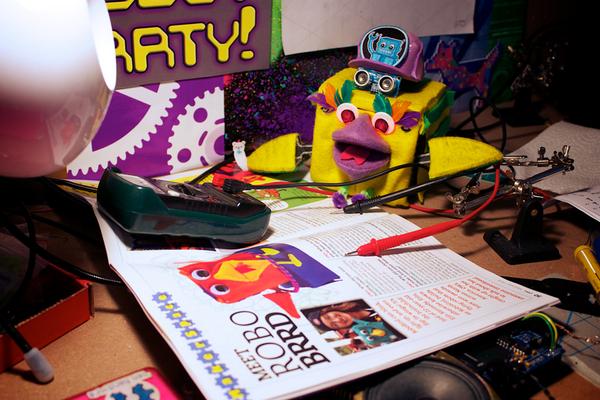 RoboBrrd tweet media