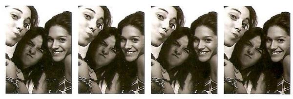 bertadelpino's tweet photo. @Vega144 @Marloppin y que lo digas http://t.co/GQUuTFrpCE