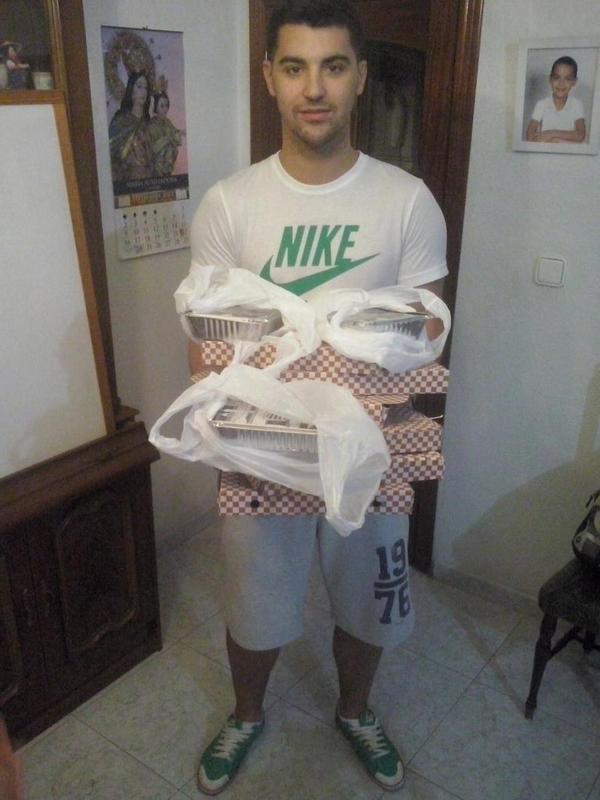Raul_Alfaya's tweet photo. #fotosuelo #patoaslasperras #instacena #instaaprobadoenregu #instaengineer #instamojon http://t.co/PZYae4IVz1