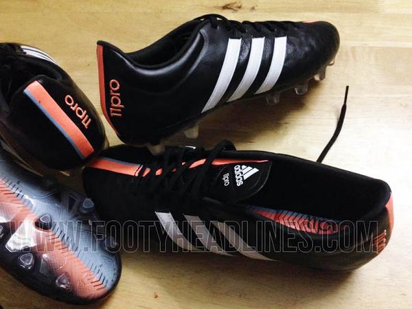 SundayChants's tweet photo. The brand new Adidas Adipure's. http://t.co/9SoJ8X3Gpu