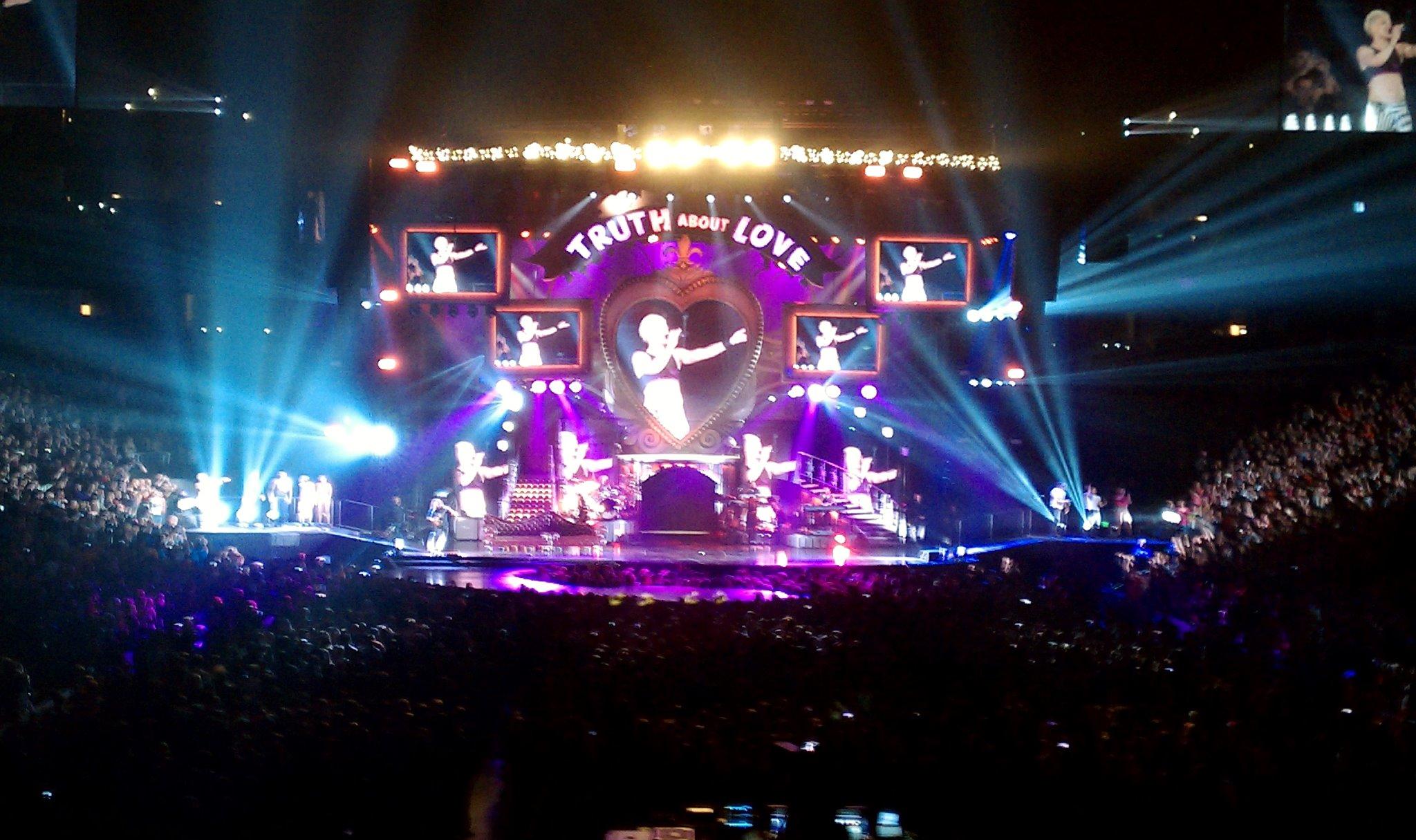  Best. Concert. Ever.  Happy Birthday, P!nk! 