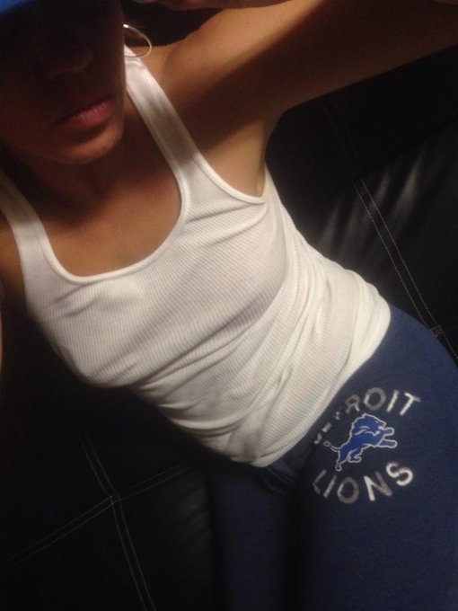 #Detroit #lionsblood #MNF #detroitpride #OnePride #MegaTron http://t.co/Pxj2aEyqrn<a href="/tag/detroit"class="tags">#Detroit</a><a href="/tag/lionsblood"class="tags">#lionsblood</a><a href="/tag/mnf"class="tags">#MNF</a><a href="/tag/detroitpride"class="tags">#detroitpride</a><a href="/tag/onepride"class="tags">#OnePride</a><a href="/tag/megatron"class="tags"><span>#megatron</span></a>