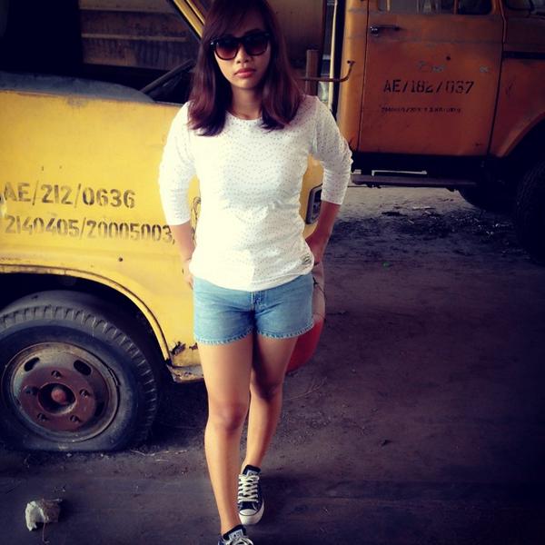 rindiviolet's tweet image. #vectorious