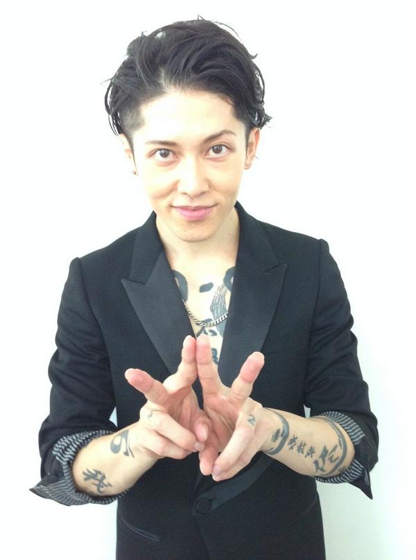 スッキリ 日本テレビ ｍｉｙａｖｉ さんの生出演終了 新曲 ｒｅａｌ の生パフォーマンスに加藤 テリーも興奮でした とにかくカッコイイ また曲をたくさん作って帰ってきます と ｍｉｙａｖｉさん言ってました 楽しみに待ってます