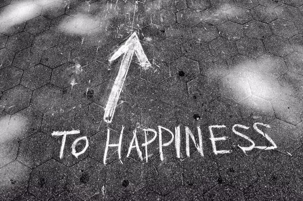 LoveLifeLift's tweet photo. Get them Nikes on &amp; run your heart out! #LoveLifeLift #Happiness #FitnessMotivation #Motivation http://t.co/R85ziwoutT