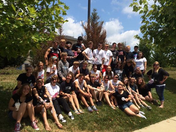 thezoe95's tweet photo. Missing the herd (; #cows #ob2014 http://t.co/r3AojToq2D
