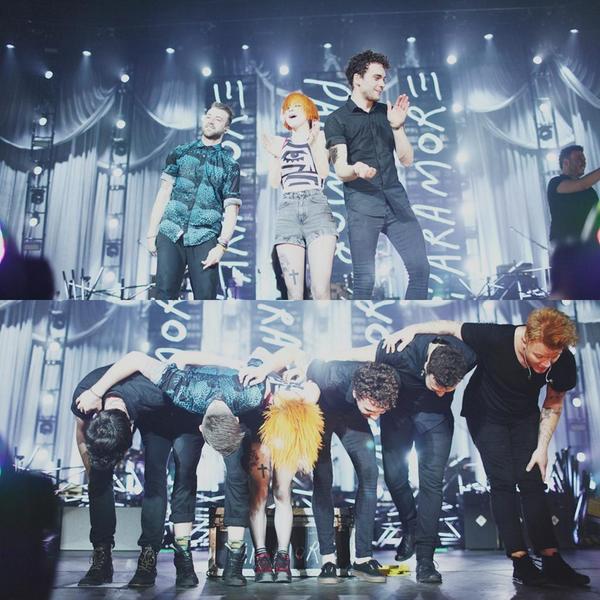 ParamoreNavyWW's tweet photo. I'm very proud of @paramore @schzimmydeanie @yelyahwilliams #Taylor #10YearsOfParamore http://t.co/CfE6pLPaG0