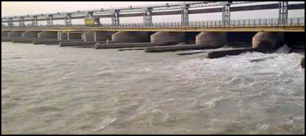 ARYNEWSOFFICIAL's tweet image. Super #flood at #Trimu headworks within 24 hours
arynews.tv/en/super-flood…