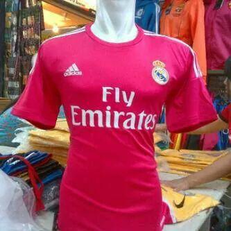 QuoteStore's tweet photo. Madrid Away 14-15 ! Size S-M-L-XL ! IDR 100.000 ! Cp 081296170010(sms/WA) Pin by ask @BPL_NewsID http://t.co/6I9ldtmMgk