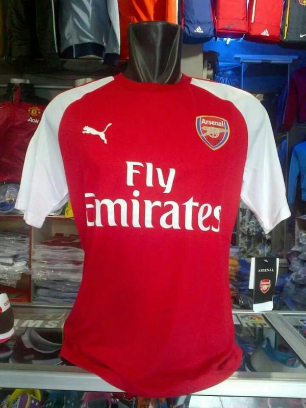 QuoteStore's tweet photo. Arsenal Home 14-15 ! Size S-M-L-XL ! IDR 95.000 ! Cp 081296170010(sms/WA) Pin by ask @BPL_NewsID http://t.co/OJ1tL9wVSL