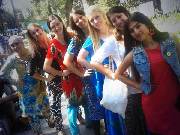 Happy Independence Day from #Tajikistan! Celebrating with Tajik &amp; UK <a href="/VSOYouth/">VSO Youth</a> #volunteers with Tajik dancing &amp; food!
