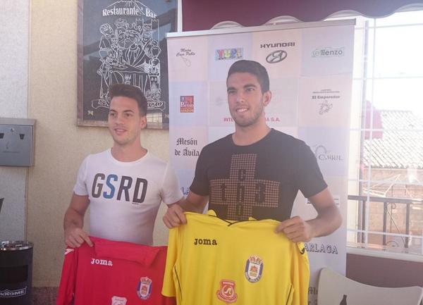 juanfroca's tweet photo. Esperem que el nostre paisà @dviciedo17  deixe el pavelló el més alt possible en el @RealAvilaCF. De moment, ho fa. http://t.co/qqhtL6WebO