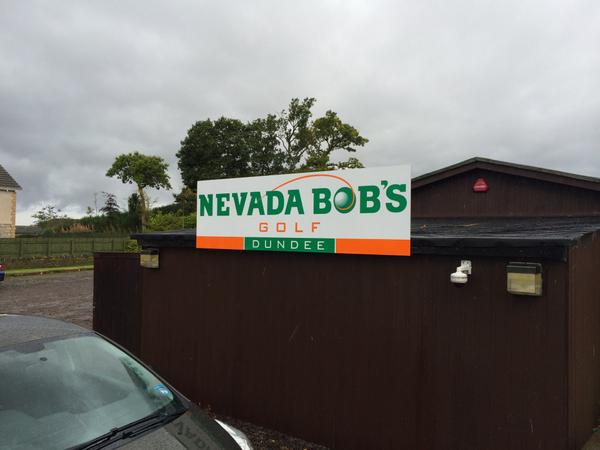 NBSDundee's tweet photo. New Nevada Bobs signage up. Looking good #nbscotland http://t.co/klZScrFH5A