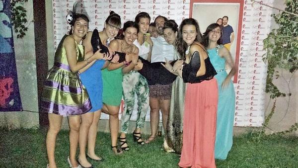 PiedrabuenaFsf's tweet photo. Vivan los novios! #AyNViva Hollywood! http://t.co/t71ifbiogp