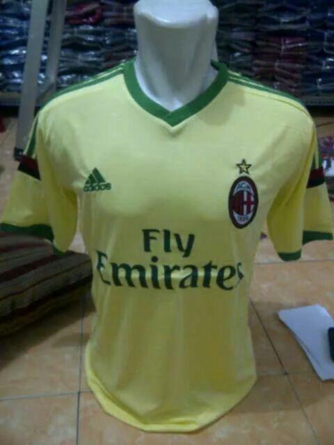 QuoteStore's tweet photo. Milan 3rd 14-15 ! Size S-M-L-XL ! IDR 100.000 ! Cp 081296170010(sms/WA) Pin by ask @BPL_NewsID http://t.co/jyDjBP59TF