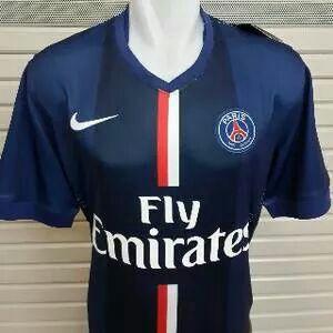 QuoteStore's tweet photo. PSG Home 14-15 ! Size S-M-L-XL ! IDR 100.000 ! Cp 081296170010(sms/WA) Pin by ask @BPL_NewsID http://t.co/o4jDfuNCZS