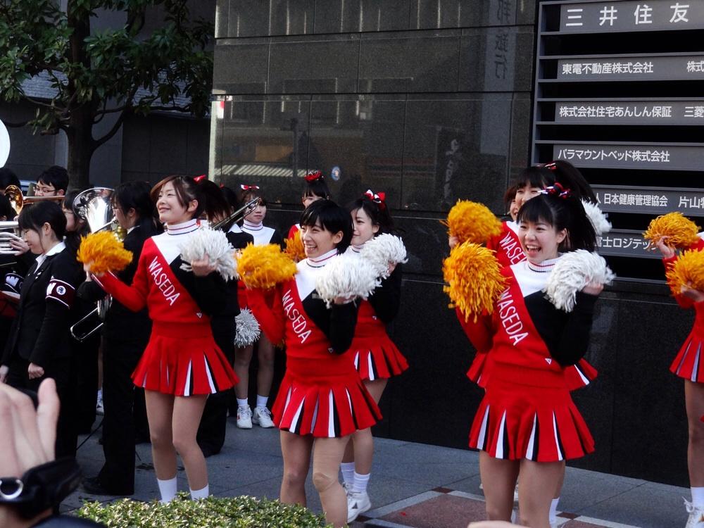 O Xrhsths 大学チアリーダーファンサイト College Cheer Fans Sto Twitter 早稲田big Bears箱根駅伝応援風景 チアユニは赤黒セーターです コントラストが可愛いすぎ Http T Co Haieqb6j9h Http T Co Vvrkn34vt5