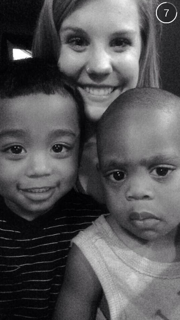 StumblerPopular's tweet photo. Has this girl slept with Tiger Woods and Jay-Z http://t.co/h5X5vKdOMD