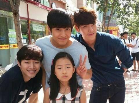 merrisa_cha's tweet photo. RT @soal_KPOP #SKNews Cast of movie "Twenty" (Kim Woo Bin, Kang Haneul, Lee Junho) took a photo together http://t.co/xLMFIeEU0U