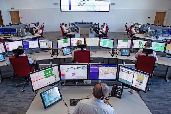 ArdrossanCRT's tweet photo. Have a look at the new Coastguard National Maritime Operations Centre which becomes operational this week #OpsCentre http://t.co/jML4iGPsTJ