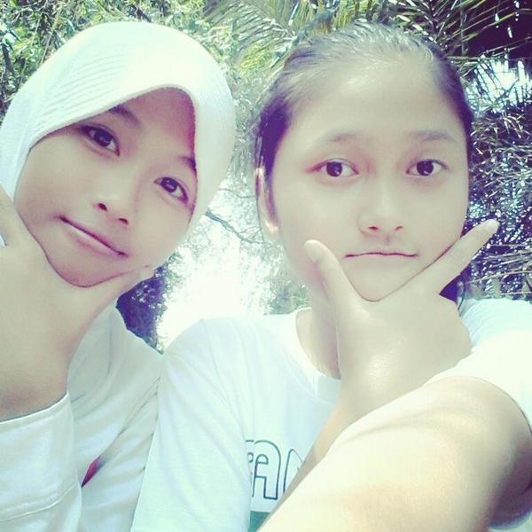 Amelia_aps tweet picture