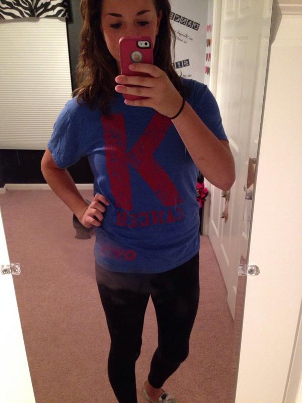elisenicole41's tweet photo. Waiting for my fundraiser, I support the @RizzoFoundation to #StrikeOutCancer for #ChildhoodCancerAwarenessMonth http://t.co/asI4dIqejU