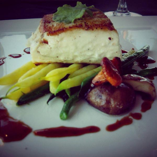 Mark_Norman's tweet photo. Oven Roasted #NS Halibut w/ 'Christensen Vegetable Farm' Garden Beans, Confit of Wild Chanterelle &amp; Cremini Mushrooms http://t.co/utbS0bSHTm