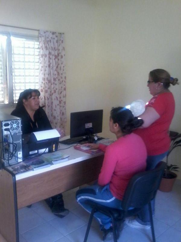 sil57g's tweet photo. Oficina autogestion Nonog!  Un exito  !@BederHerrera  @rickiherrera! @GriHerreraok! @bebasoria http://t.co/DJLotchMKG
