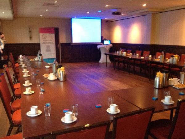 Was een leuke workshop."<a href="/jacq_jl/">Jacqueline Loosman</a>: Alles klaar voor de training <a href="/CVEEns/">CVE Ens</a> aan de Enser ondernemers in <a href="/hetwapenvanens/">Het wapen van Ens</a> "