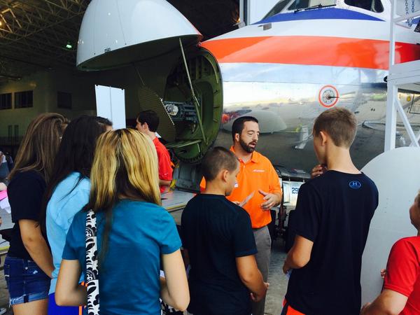 NORDAM_'s tweet photo. Great time inspiring curiosity in STEM today! #STEMexploratorium @TulRegSTEM http://t.co/YKQ3Oi7I8j