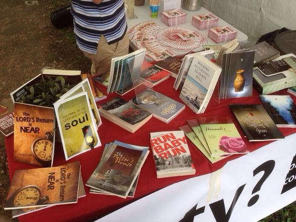 bookafeuk's tweet photo. #Bookafé and New Life #Church team up at the Palmers Green Festival. Bring the community the Gospel of Christ. http://t.co/7LqAy9Uub2