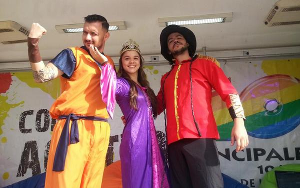 los40cr's tweet photo. ¡Feliz Día del Niño! #NiñosPorSiempre @luchoretanacr @PepeBuenGesto http://t.co/c6yFjb8rrI