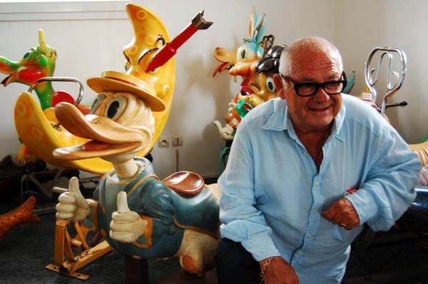 SO_Bordeaux's tweet image. Au Teich #gironde, Jean-Marie Malaval collectionne et fabrique les montures de carrousels. sudouest.fr/2014/09/09/les…