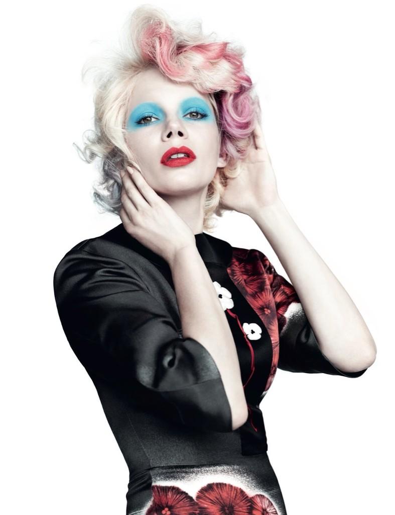And a very happy birthday to the beautiful Michelle Williams!! <3 