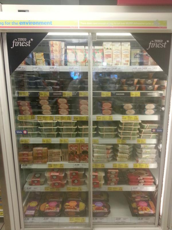 StAldatesExpres's tweet photo. Good fresh food availability heading into our busy period @ExpressGroup65 @stejohcon @eddieduffy91 #pushingstandards http://t.co/Wdle9S9bnS